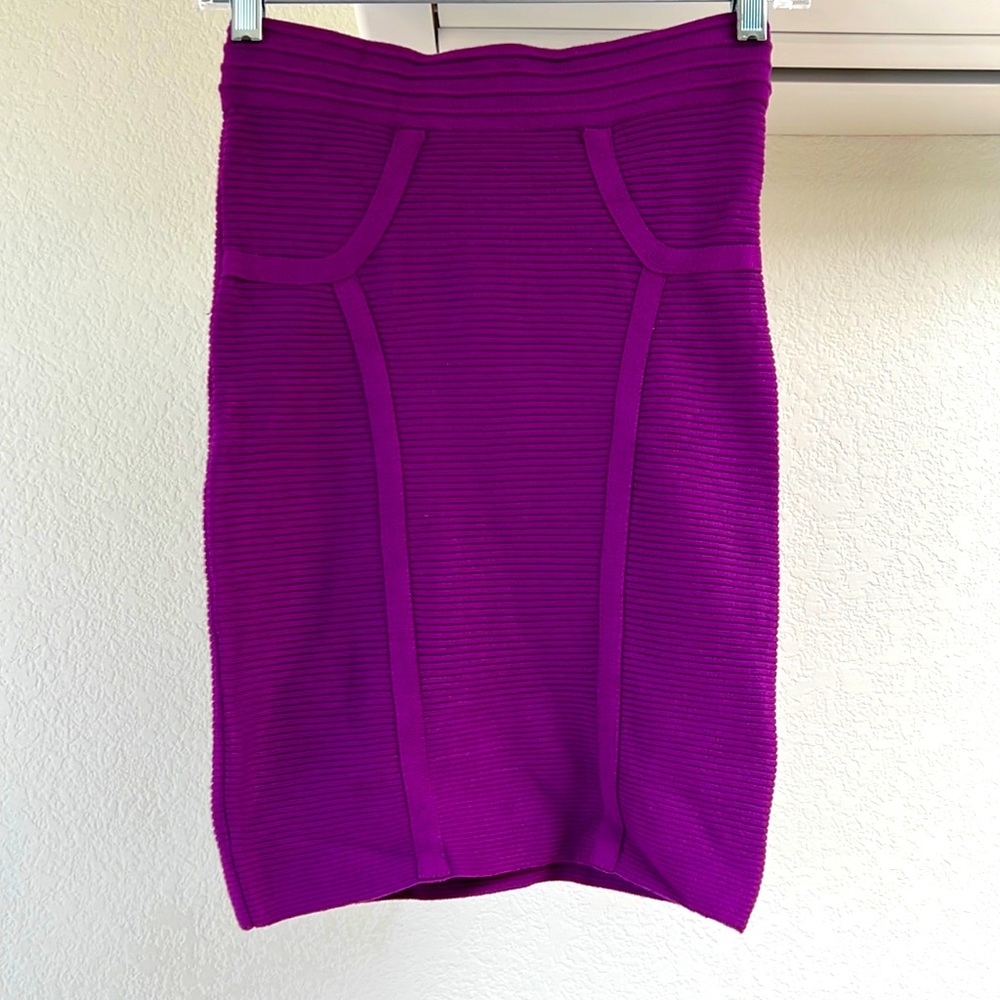 2b Bebe Royal purple knit pencil skirt, purple, size M, new,